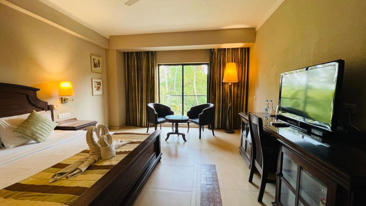 Neelam The Glitz Hotel Калангуте Екстериор снимка