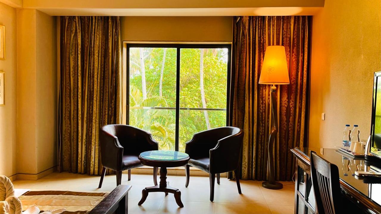 Neelam The Glitz Hotel Калангуте Екстериор снимка
