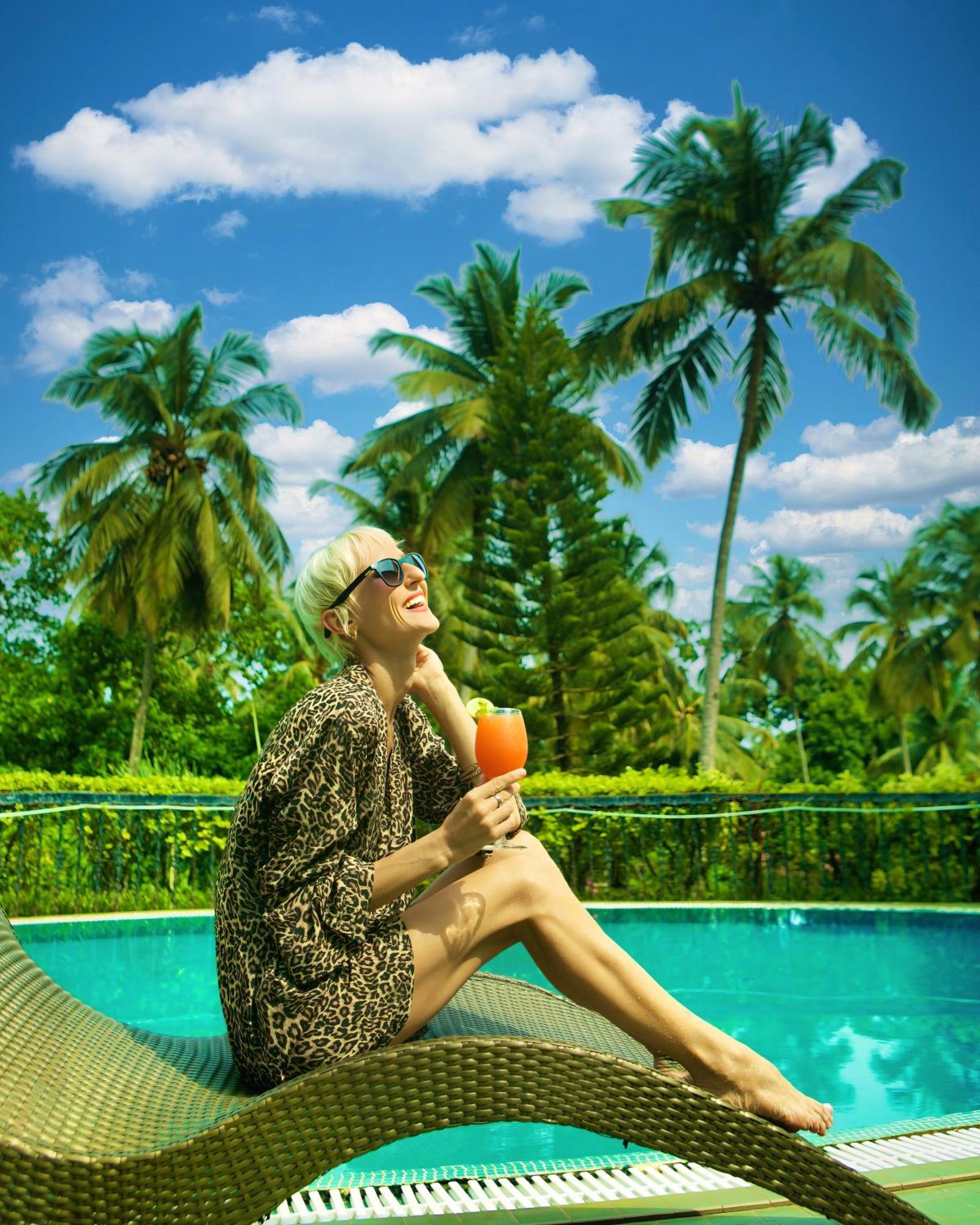 Neelam The Glitz Hotel Калангуте Екстериор снимка